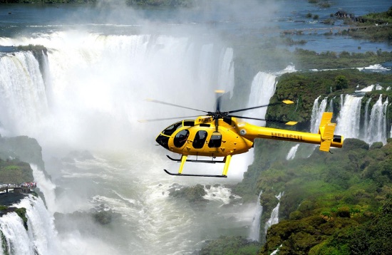 Vuelo en helicóptero sobre las cataratas del Iguazú