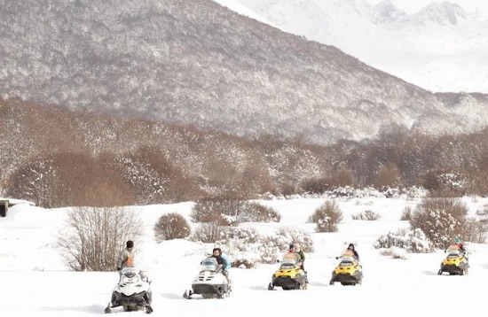 Esquí nórdico, raquetas de nieve, moto de nieve y trineo