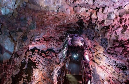 Aventura a Las Cuevas de Lava